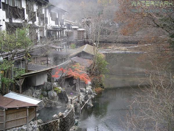 Honke Bankyu Bankyu Ryokan - 2